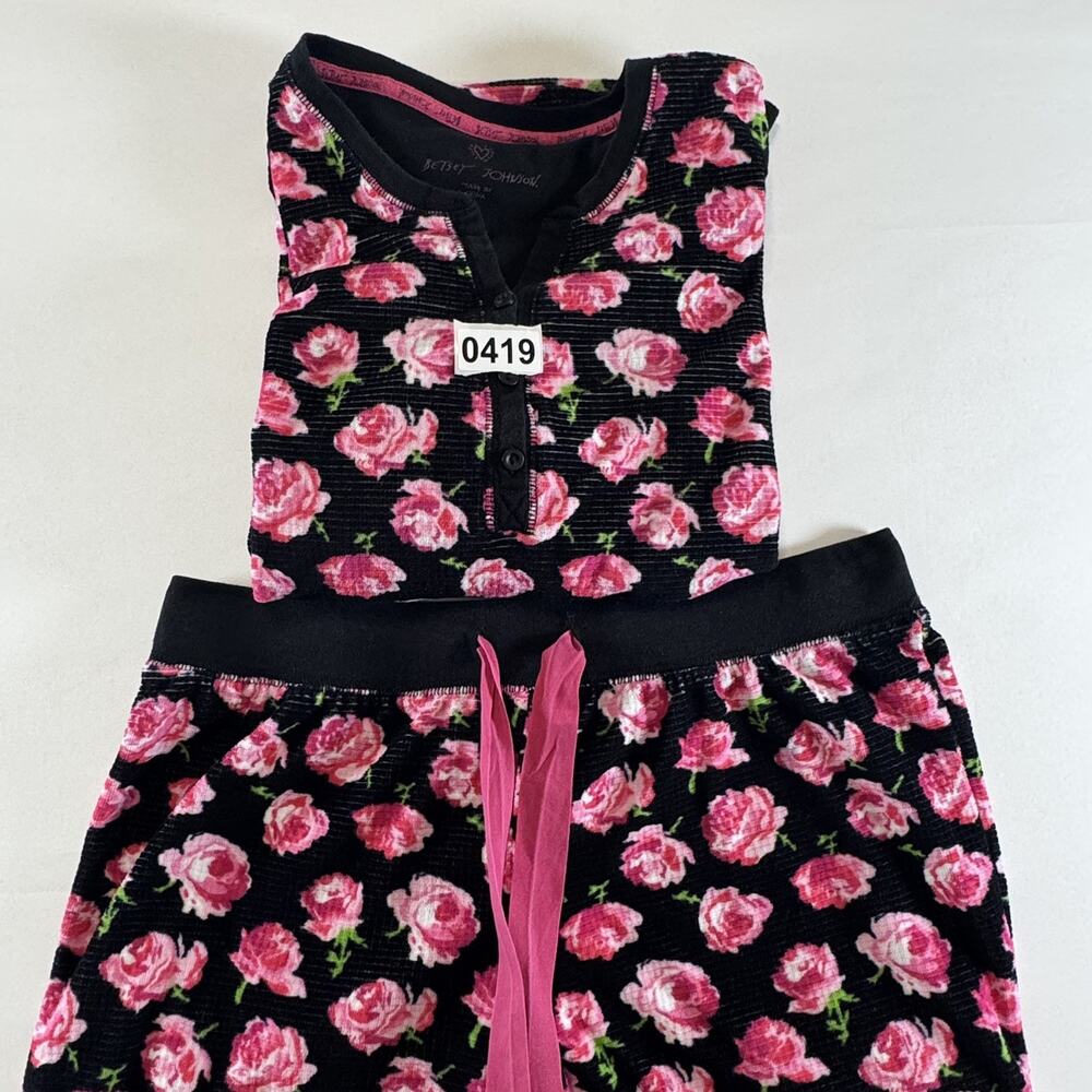 Betsey Johnson Black Pink Rose Plush Waffle Knit Pajama Set Women’s Small